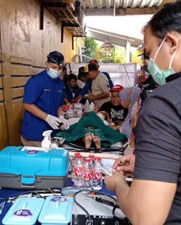 Karang Taruna Desa Cilebut Timur Menggelar Sunatan Massal