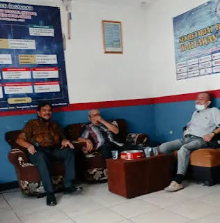 Pengurus PWI Jabar Kunjungi Markas Sekber Wartawan Media Online