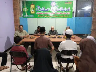 Sekber Wartawan Media Online Berbagi Kebahagian dengan Anak Yatim dan Dhuafa
