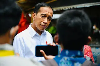 Presiden Jokowi Minta Usut Tuntas Kasus Minyak Goreng
