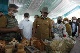Wabup Bogor Tekankan Bazaar Bukan Sekedar Menggugurkan Kewajiban
