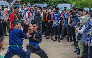 Ridwan Kamil Apresiasi Program Maghrib Mengaji di Pesantren Cendekia Amanah Depok