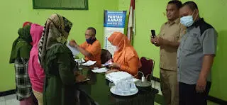 Warga Desa Nanggerang Sembringah Dapat BLT dari Kemensos