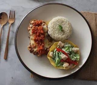 Menu Baru Djoeragan Resto, Spicy Chicken Mozzarella with Salad