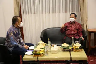 Dukcapil Raih 10 Penghargaan Inovasi Pelayanan Publik 2021