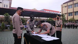 Kapolresta Bogor Kota Pimpin Sertijab Dua Kapolsek