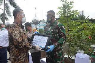 Dukungan Pemulihan Listrik Akibat Cuaca Ekstrem, Dandim Cianjur Terima Penghargaan PT PLN