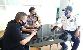 Aiptu Dedi Ingkatkan Kewaspadaan Antisipasi Curat dan Curanmor kepada Anggota Satpam Bosowa