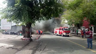 Lima Kios di Cianjur  Diamuk Si Jago Merah