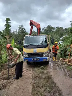Pasca Bencana Banjir Longsor di Cianjur, PLN Masih Perbaikan Segmen Tegangan Listrik