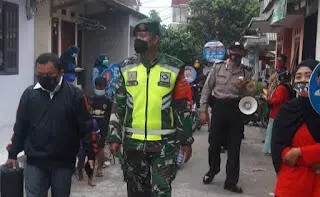 Bhabinkamtibmas Giat Warwar bersama Babinsa dan Tim Kekurahan Mulyaharja
