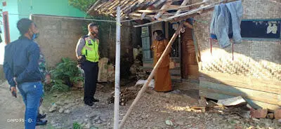 Dinsos dan Muspika Gekbrong, Mengusulkan Pembangunan Rutilahu Milik Nenek Aab di Cianjur